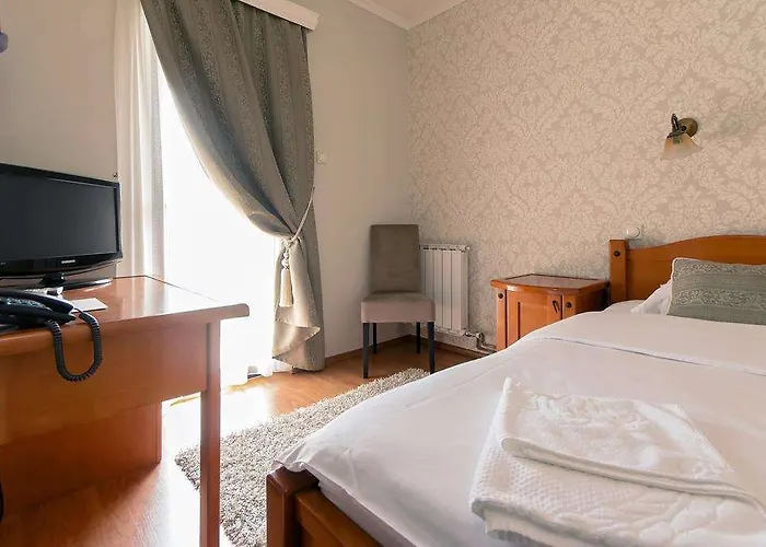 Hotel Holiday Готель