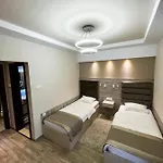 Hotel Hotel Holiday Podgorica