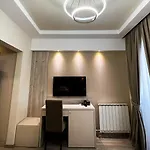 Hotel Holiday 4*