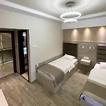 Hotel Hotel Holiday