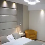 Hotel Holiday 4* Podgorica