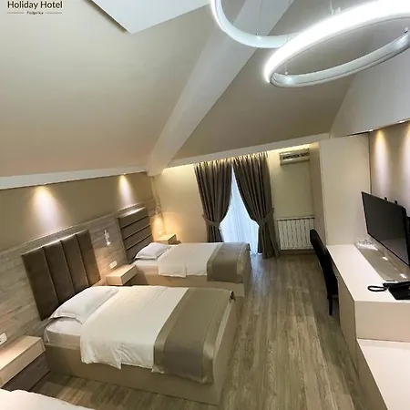 Hotel Holiday 4*