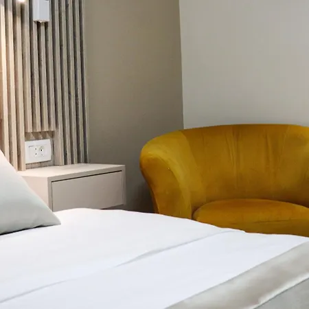 Hotel Holiday 波德戈里察