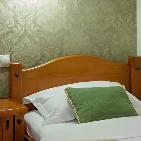 Hotel Holiday