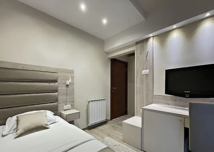 Hotel Holiday Hotel Podgorica