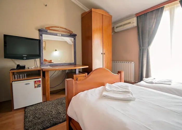 Hotel Holiday Hotel 4*